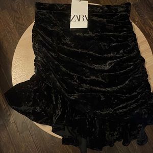 NWT ZARA high waisted skirt!